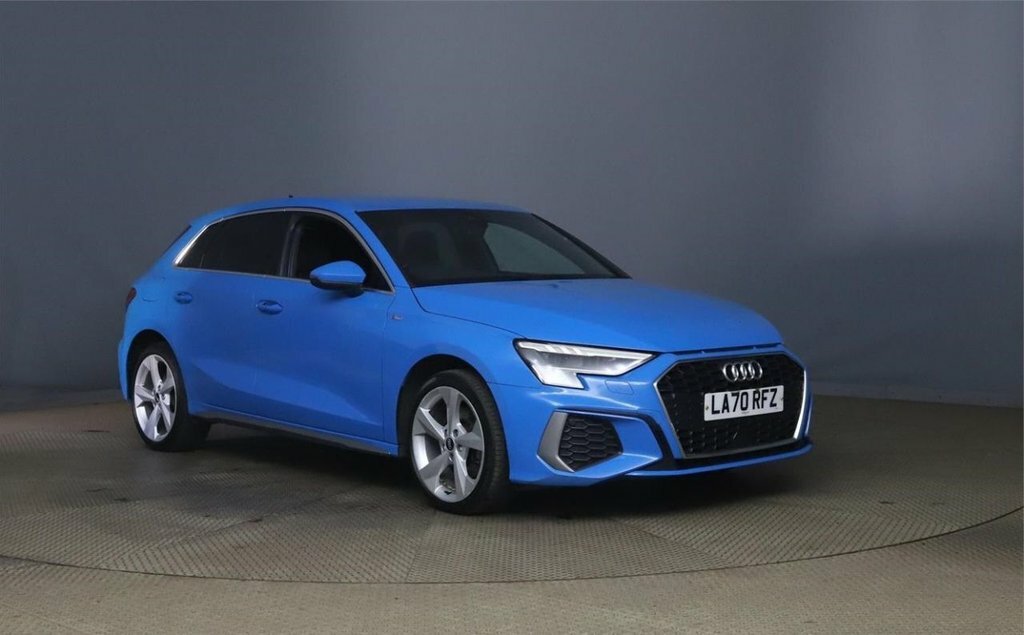 Audi A3 1L S Line Blue