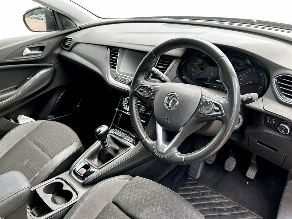 Vauxhall Grandland X 1.2L Sri Nav DP21ONN Grey #5