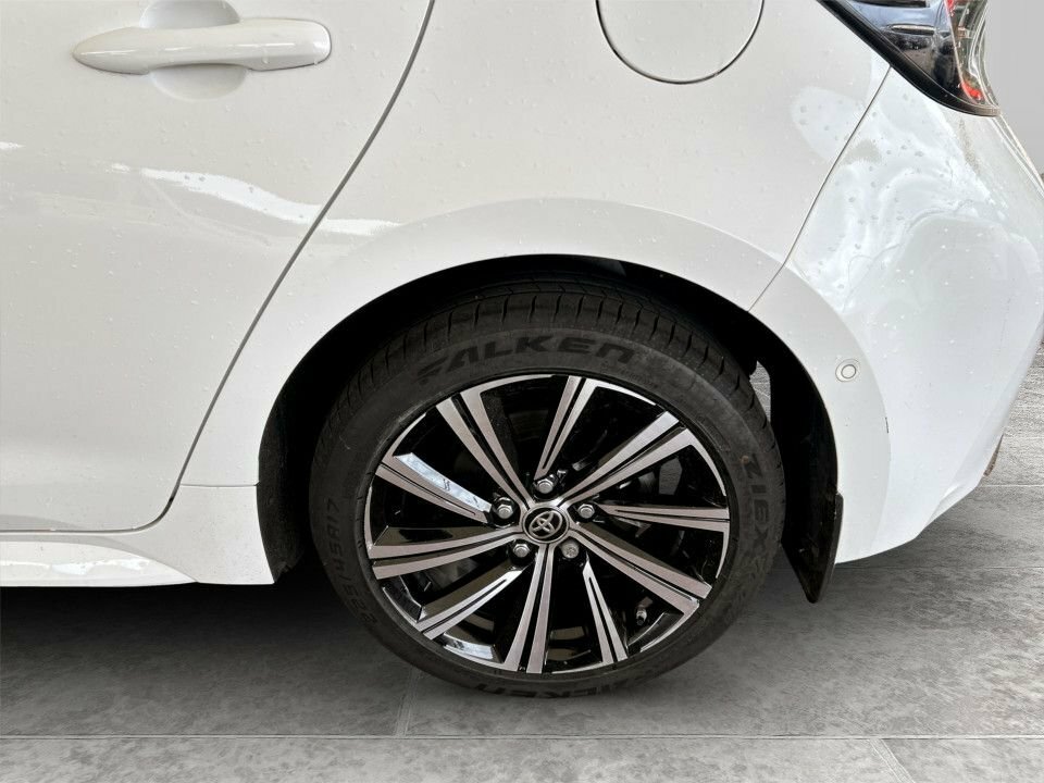 Toyota Corolla 1.8L Design KW21ZCT White #4