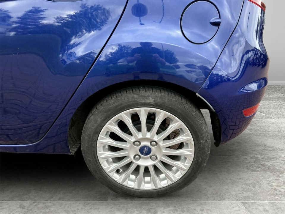 Ford Fiesta 1L Titanium GJ64DPE Blue #4