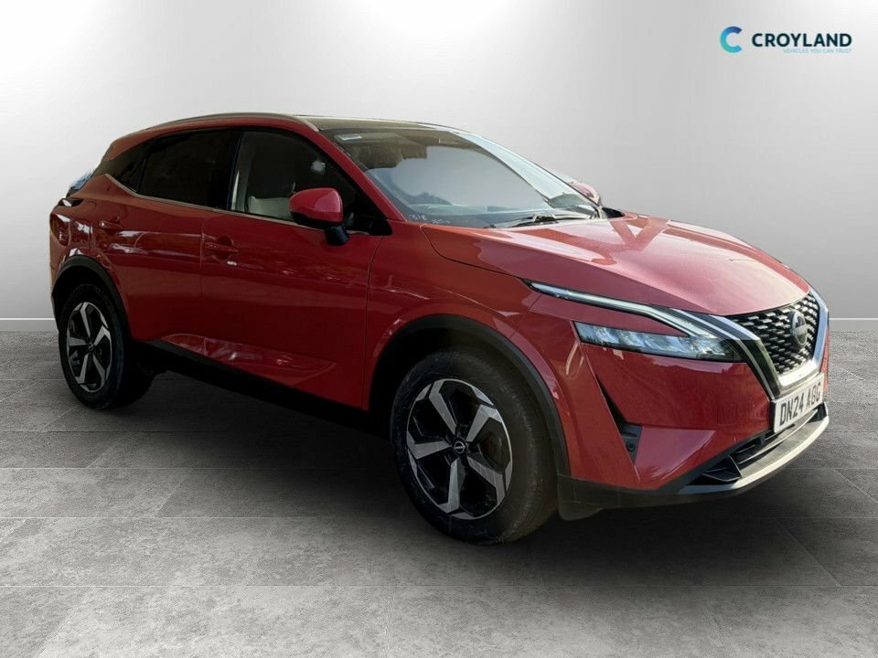 Nissan Qashqai 1.3L N-connecta DN24AOG Red