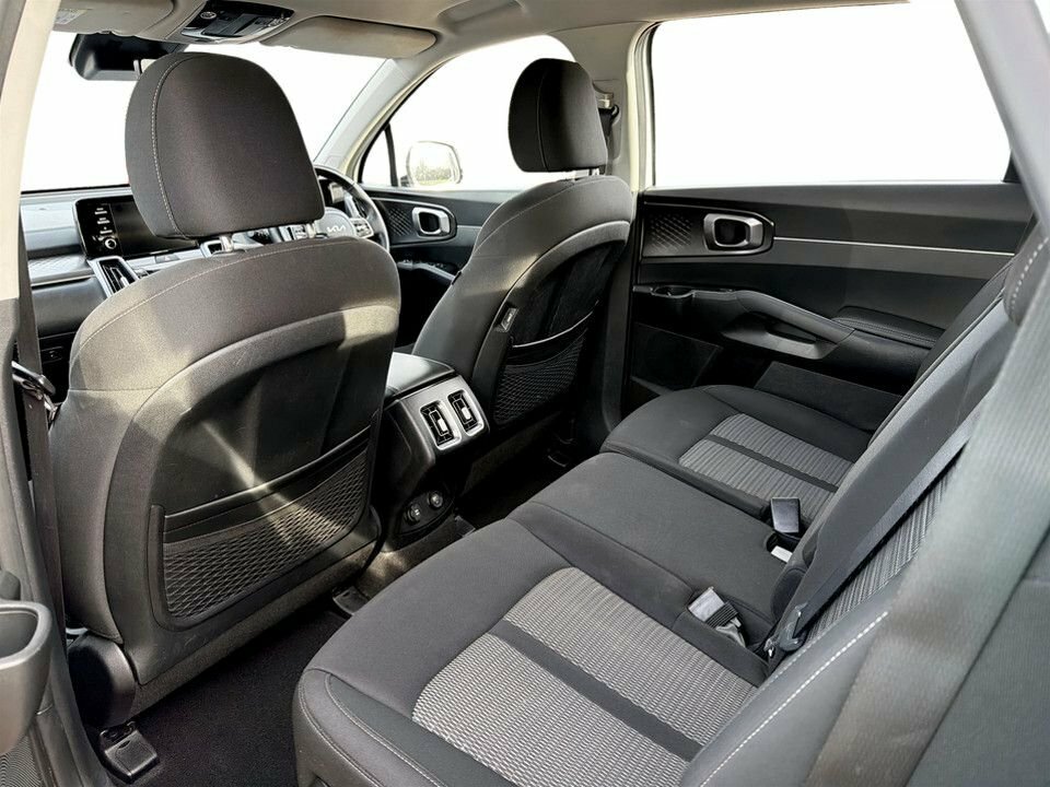 Kia Sorento 2 Black #18