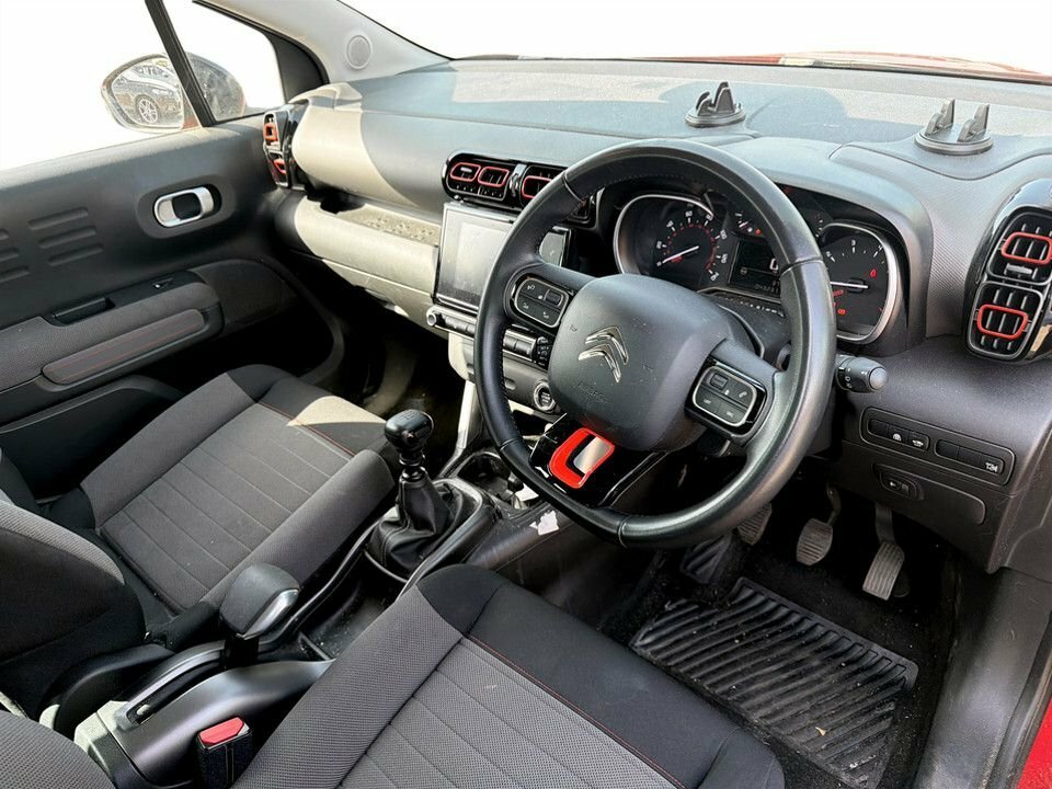Citroen C3 Aircross 1.2L Flair Red #5