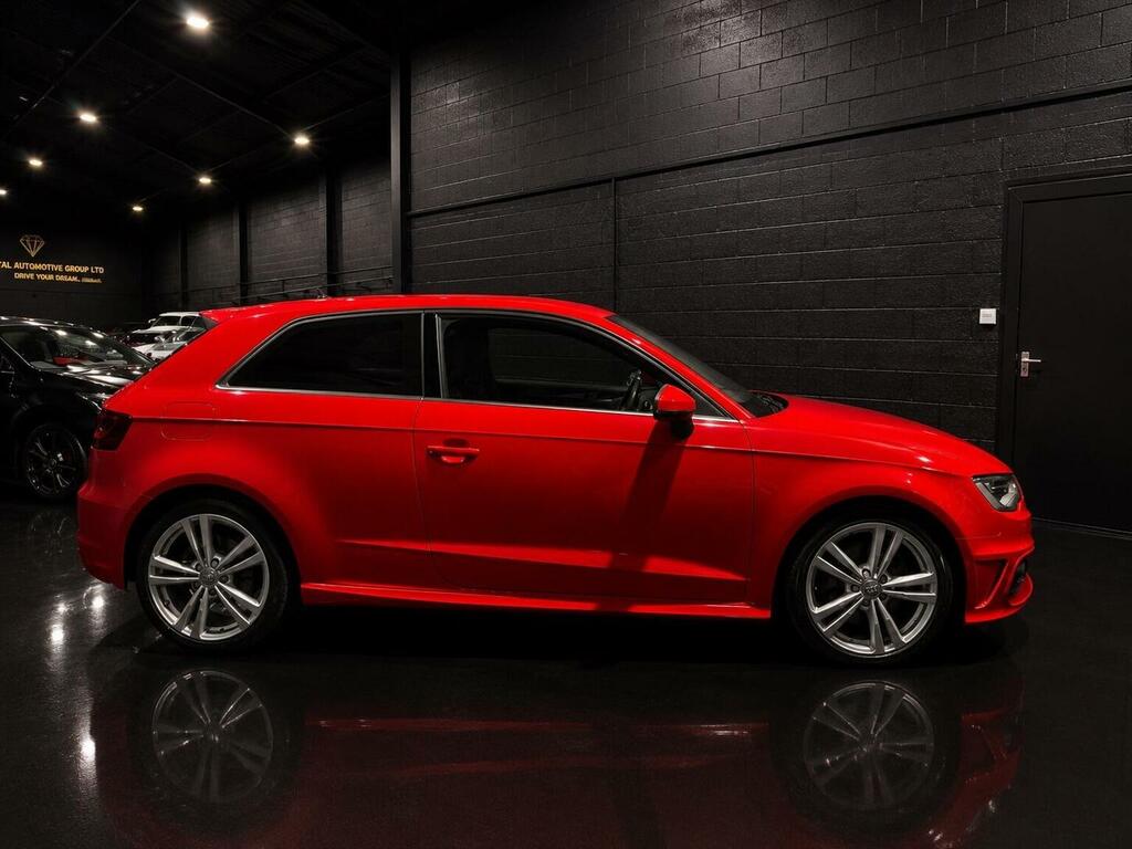 Audi A3 2.0 Tdi S Line Euro 5 Ss KN14UGR Red #2