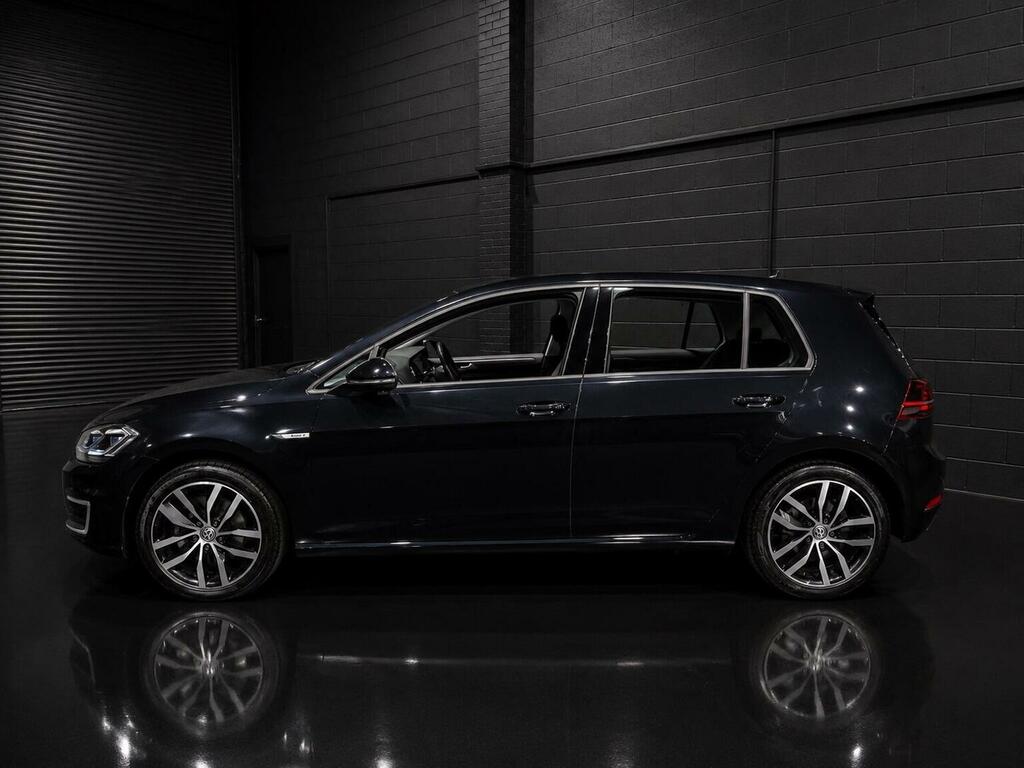 Volkswagen e-Golf 35.8Kwh E-golf 202069 Black #6
