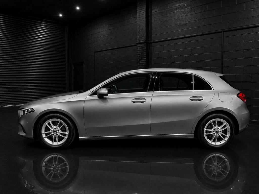 Mercedes-Benz A Class 1.5 A180d Se Executive 7G-dct Euro 6 Ss KW19NZA Grey #6