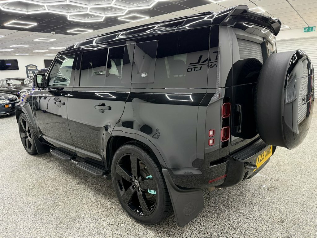 Land Rover Defender Defender Xdynamic Hse D Mhev A VX23XHR Black #5