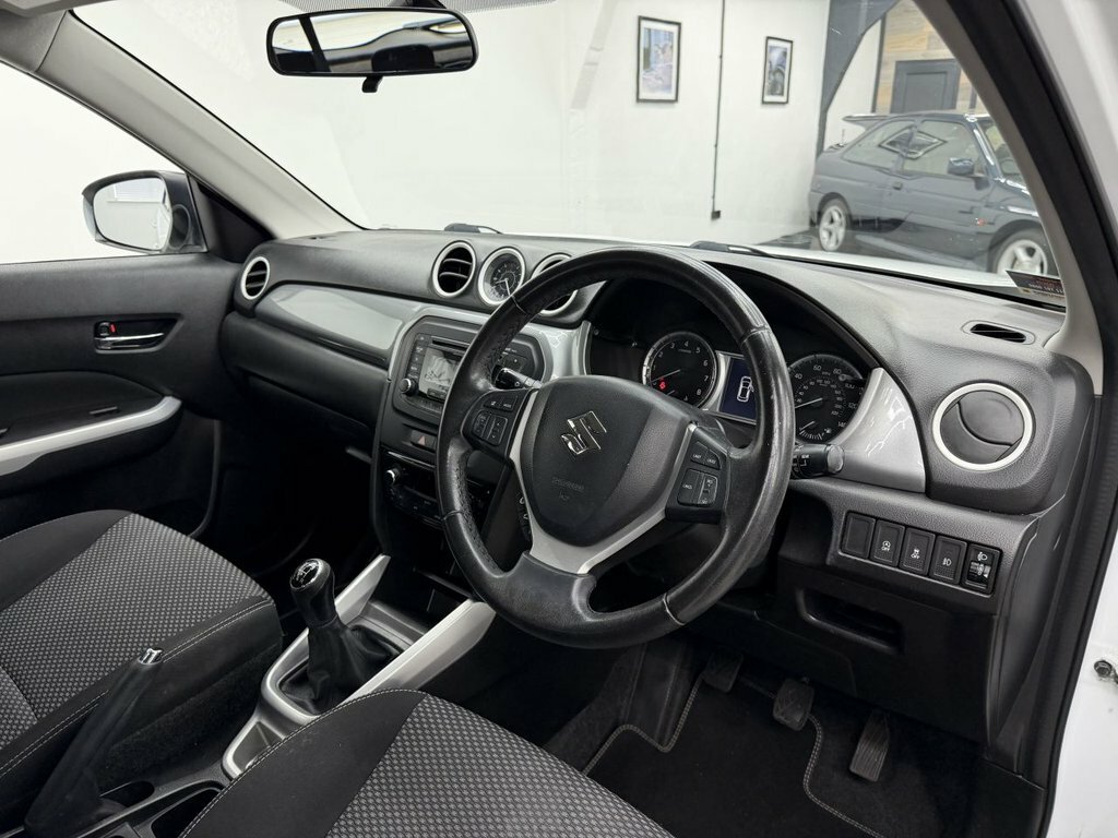 Suzuki Vitara 1.6 Sz-t  #8