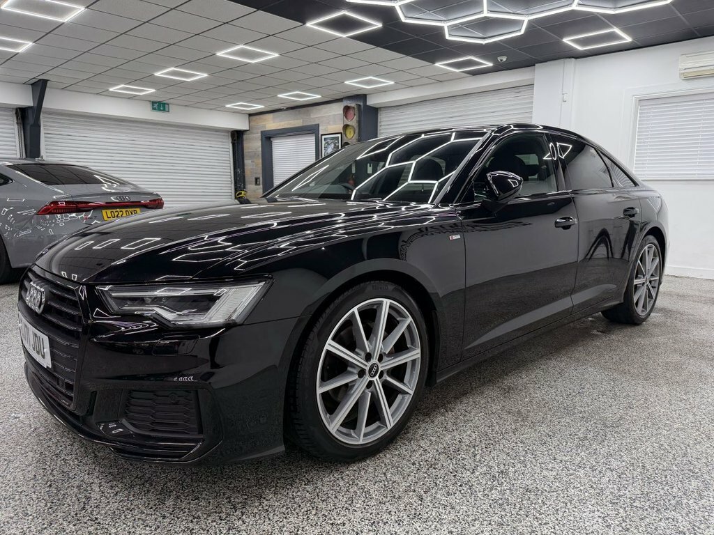 Audi A6 Saloon 2L Black Edition Black #6