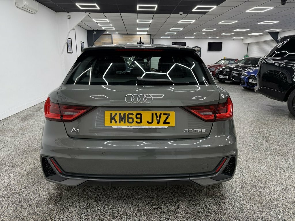 Audi A1 1L S Line Grey #4