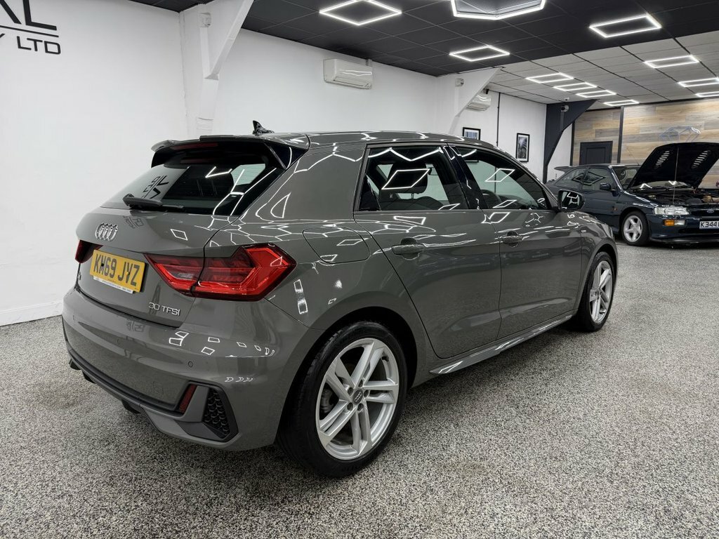 Audi A1 1L S Line Grey #3