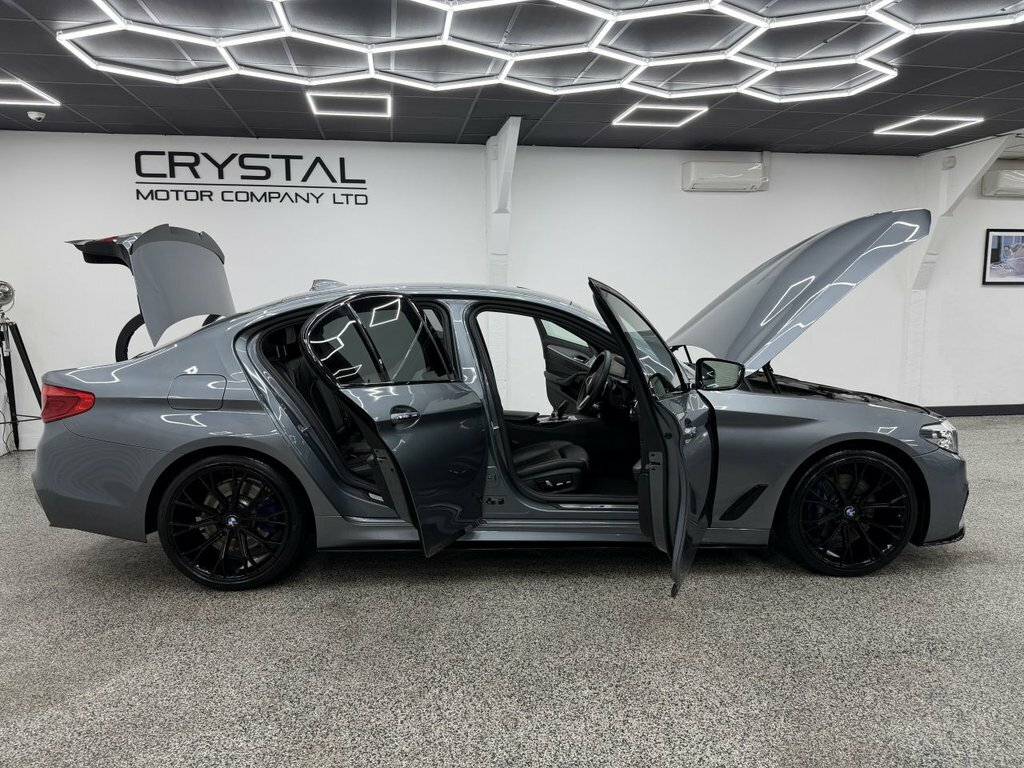 BMW 5 Series 530D Xdrive M Sport Grey #8