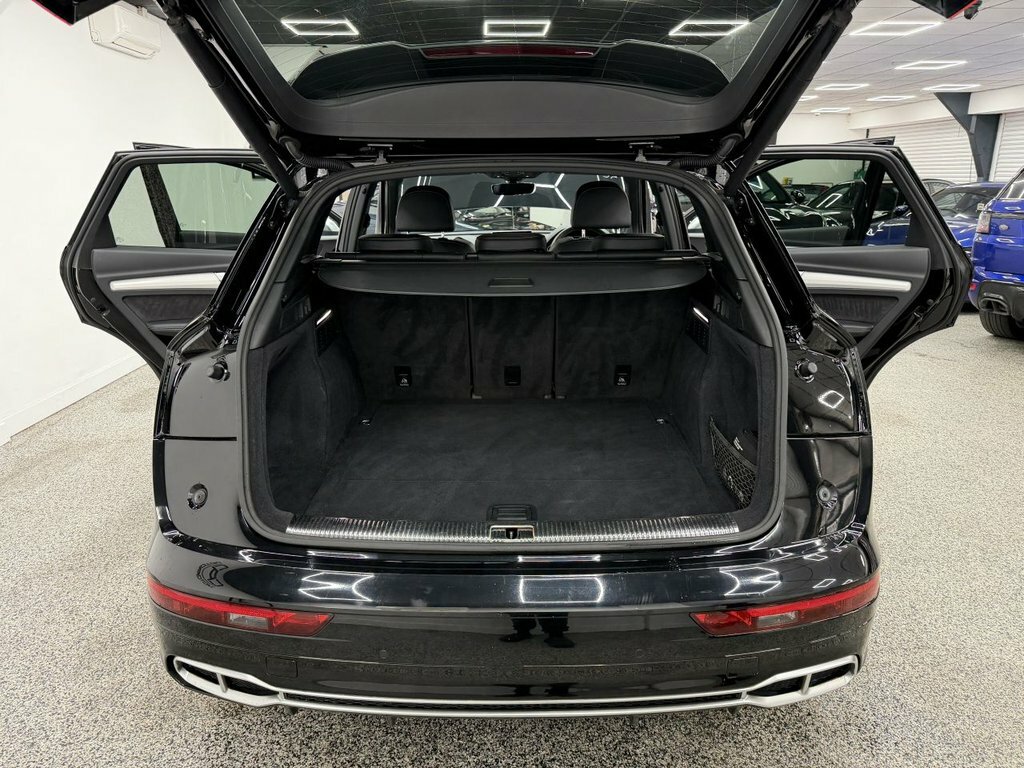 Audi SQ5 Tdi V6 Black #11