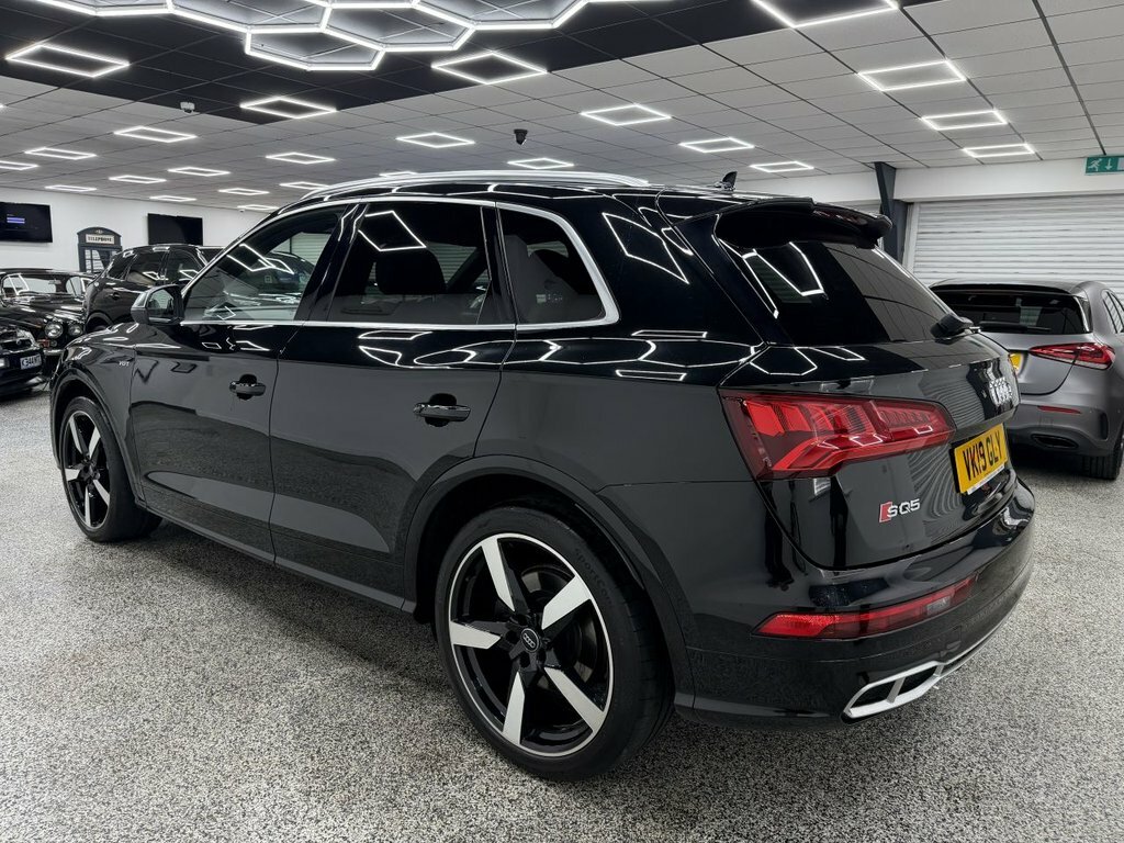 Audi SQ5 3L Null Black #5