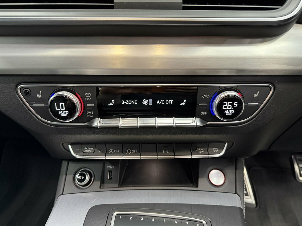 Audi SQ5 Tdi V6 Black #24