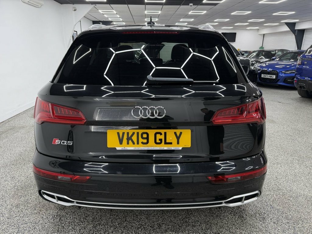 Audi SQ5 3L Null Black #4