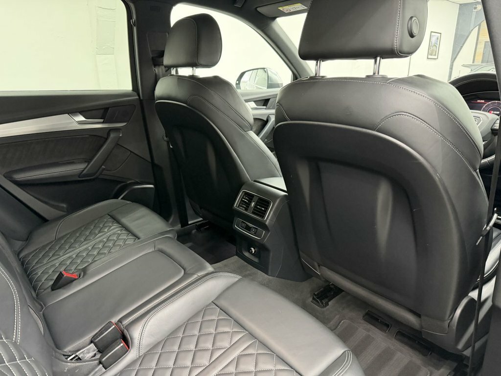 Audi SQ5 Tdi V6 Black #16