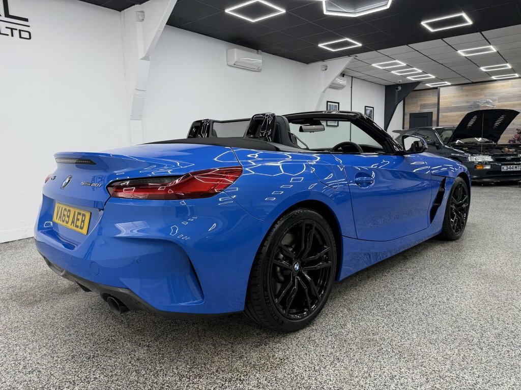 BMW Z4 2L M Sport Blue #3