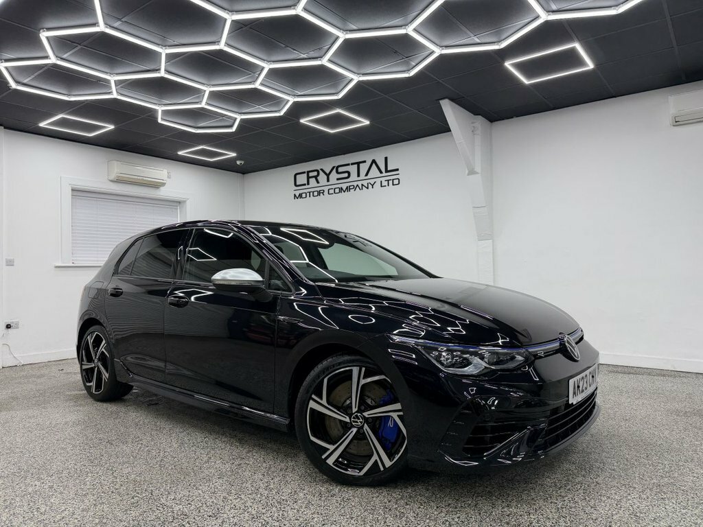 Volkswagen Golf 2L R AK23CNY Black