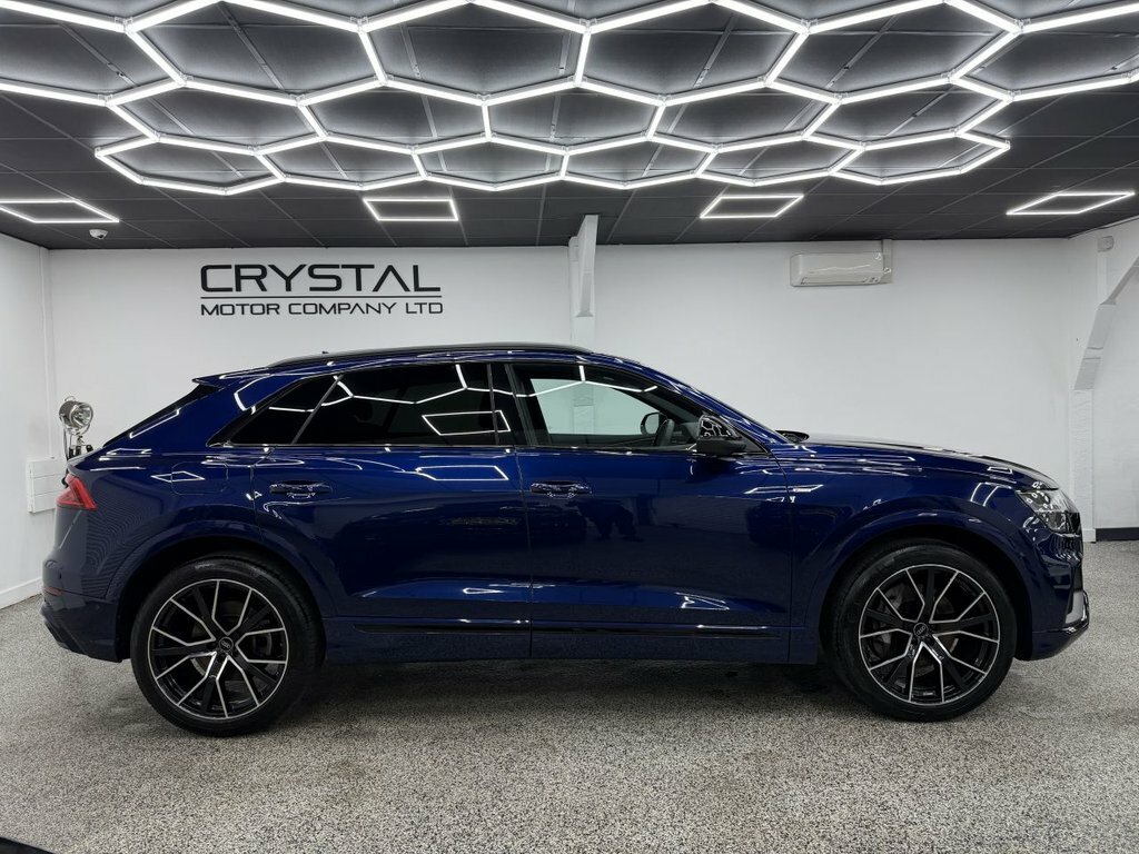 Audi Q8 3L Black Edition Blue #2