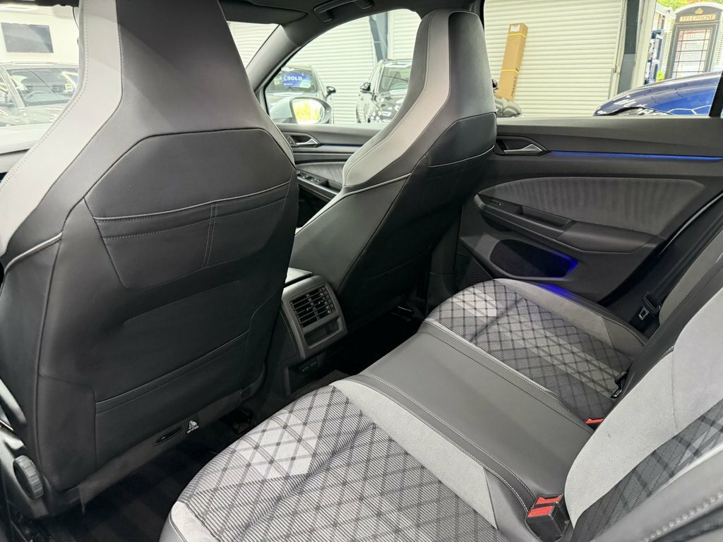 Volkswagen Golf 1.5 Tsi Evo 150 Gt Edition Dsg Black #18