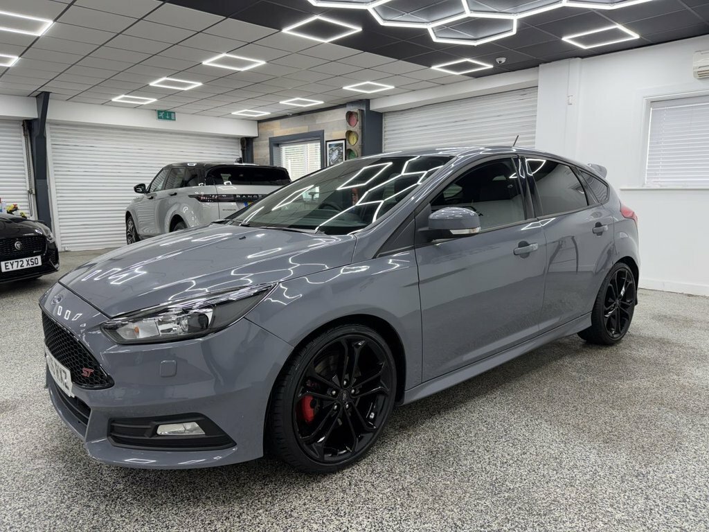 Ford Focus 2L St-3 Grey #5