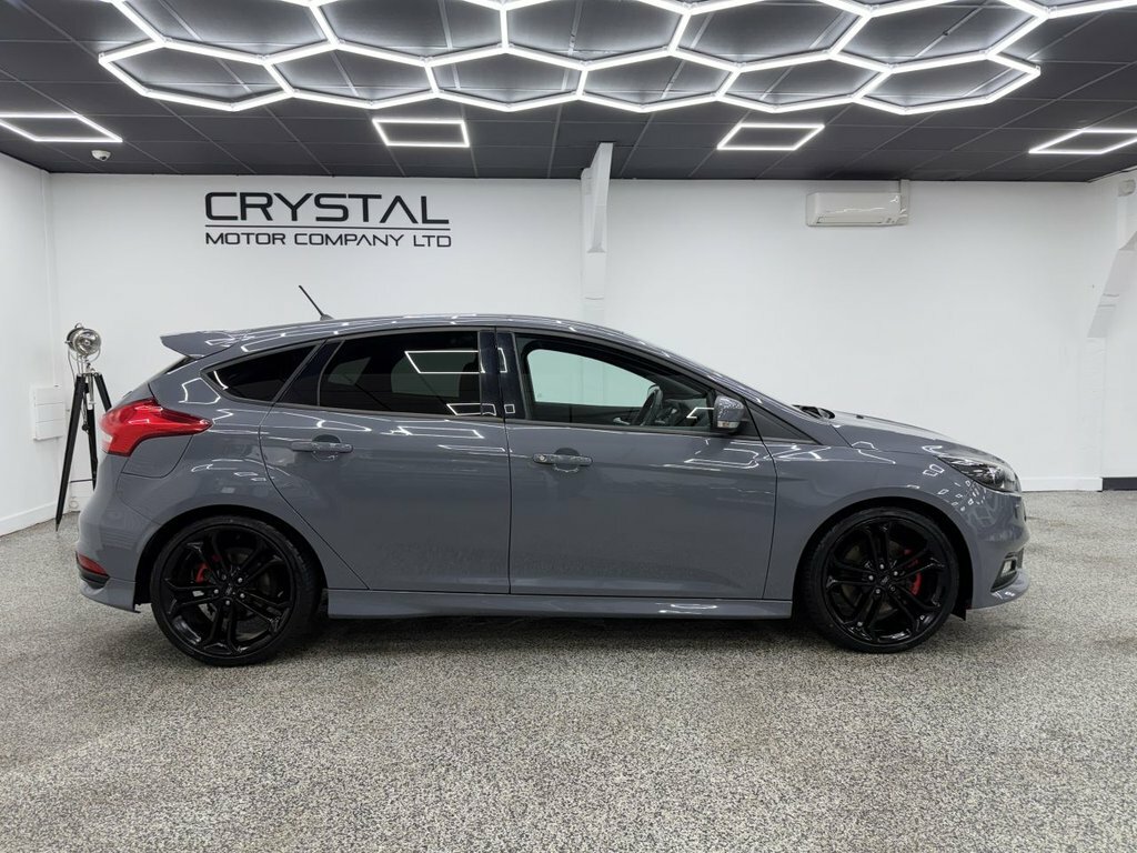 Ford Focus 2L St-3 Grey #6