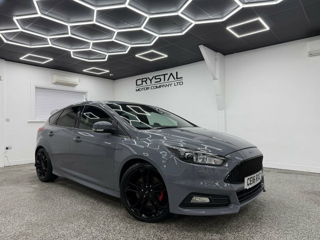 Ford Focus 2L St-3 Grey