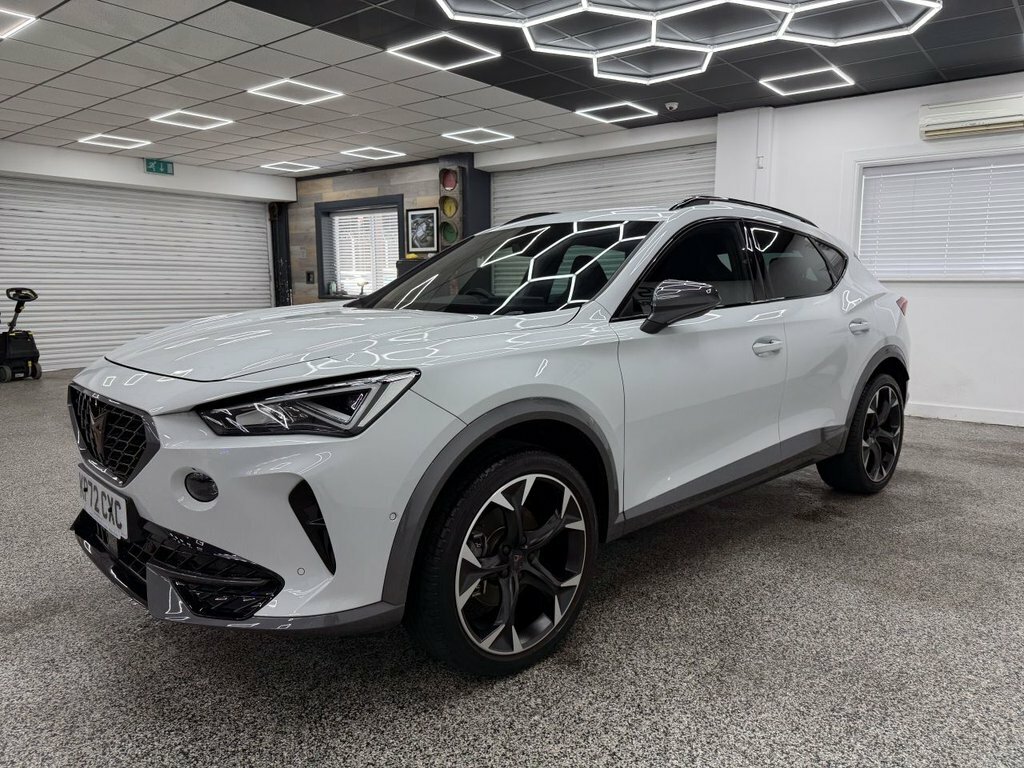 Cupra Formentor 1.5L V2 White #6