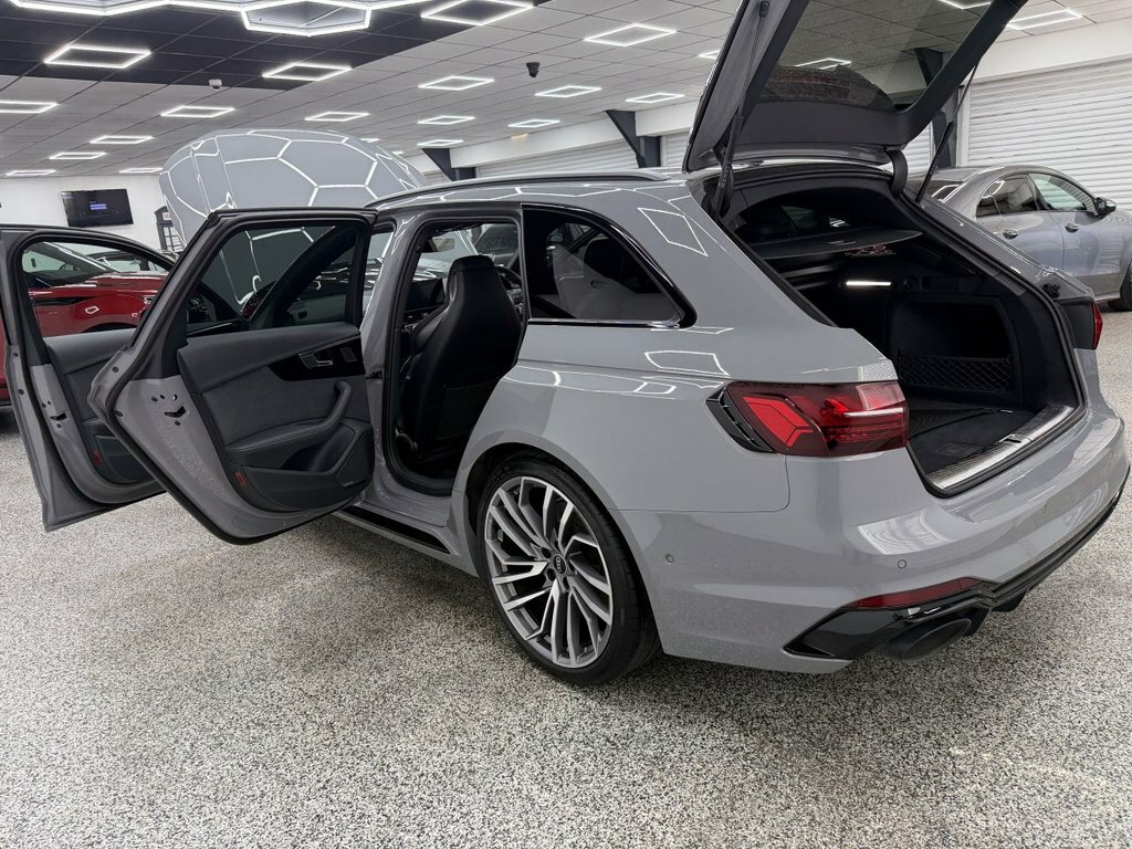 Audi RS4 Avant Audi Rs 4 Avant Rs 4 Tfsi Quattro Carbon Black Grey #12