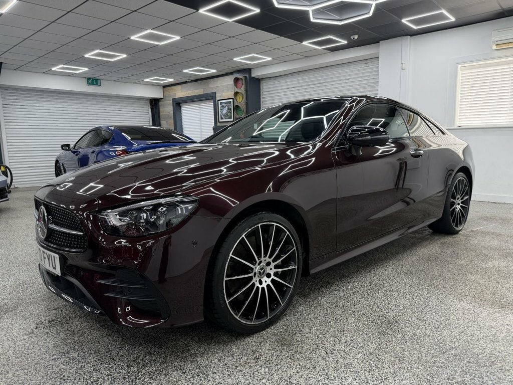Mercedes-Benz E Class 2.9L Amg Line Red #5