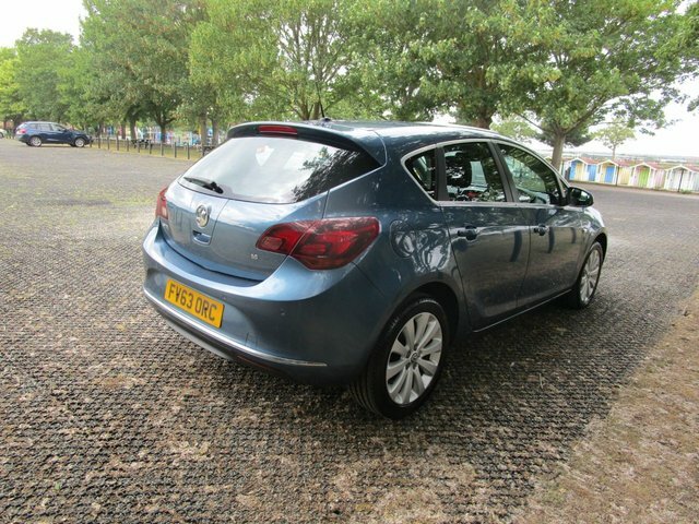 Vauxhall Astra Hatchback FV63ORC Blue #2