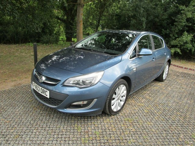 Vauxhall Astra Hatchback FV63ORC Blue #4