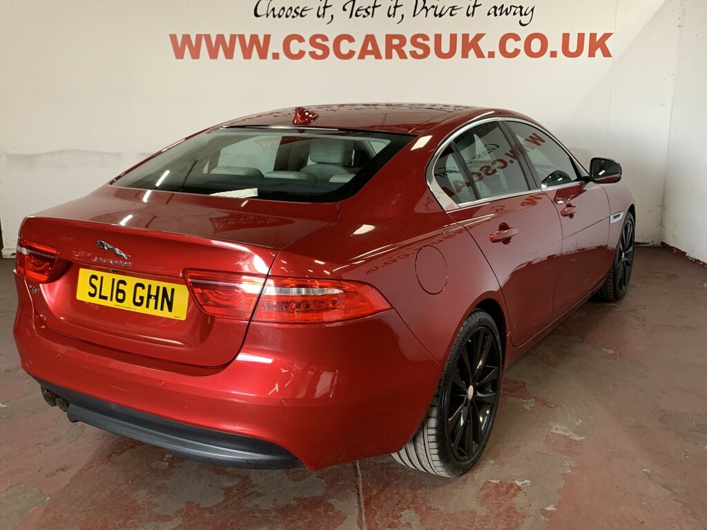 Jaguar XE 2.0 D Portfolio Red #2
