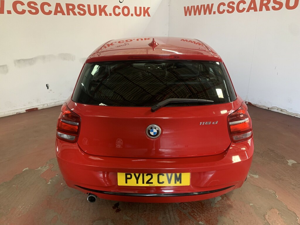 BMW 1 Series 2.0 118D Sport 5-Door Red #6