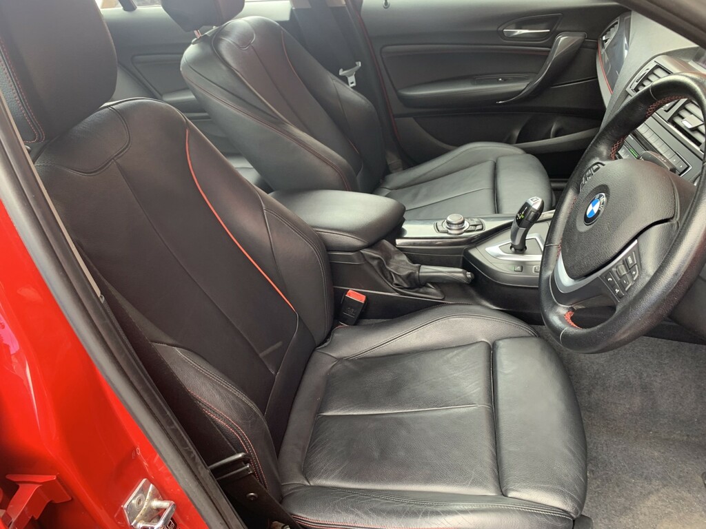 BMW 1 Series 2.0 118D Sport 5-Door Red #2