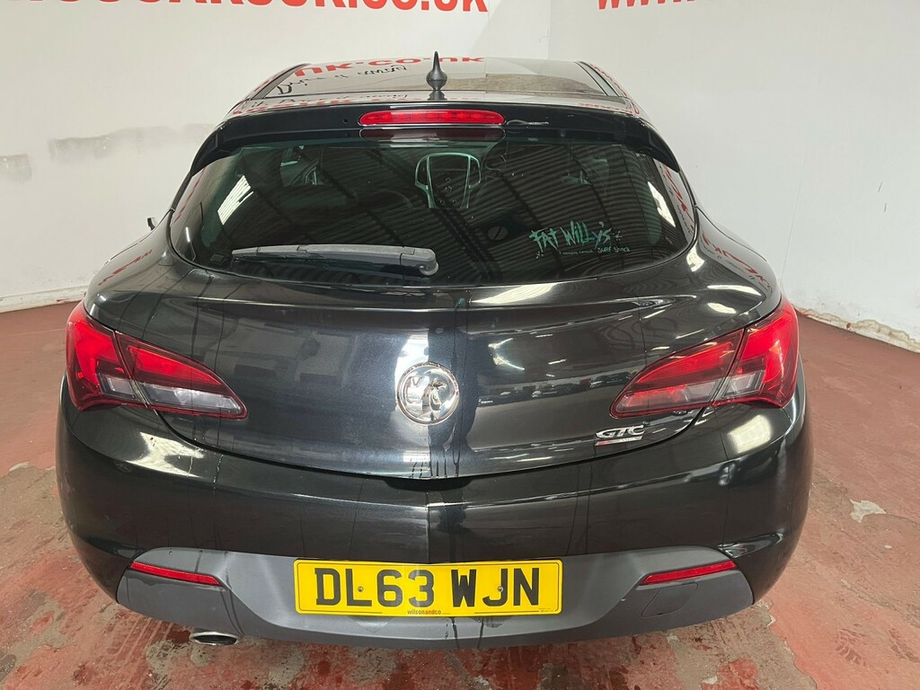 Vauxhall Astra GTC 1.4 T Sri Black #6