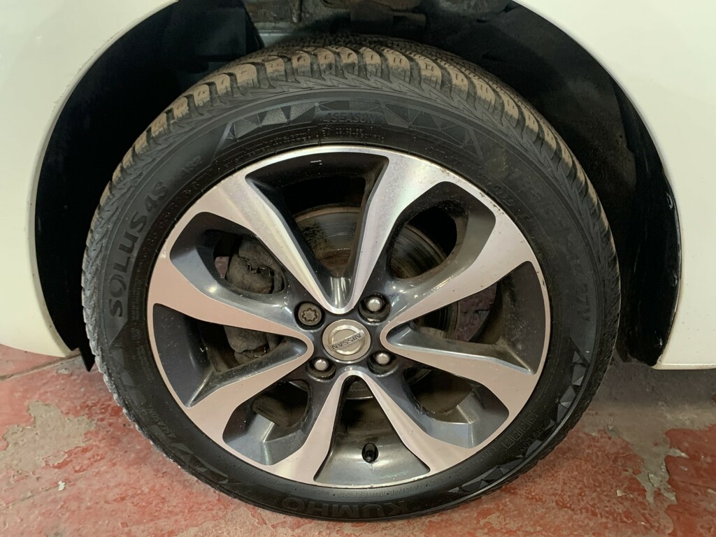 Nissan Micra 1.2 N-tec 79 Bhp Silver #13