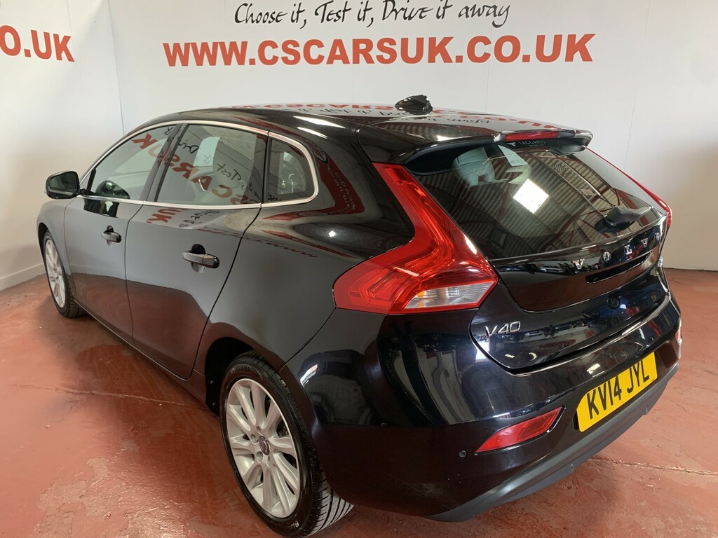 Volvo V40 1.6 D2 Se Lux Nav Black #3