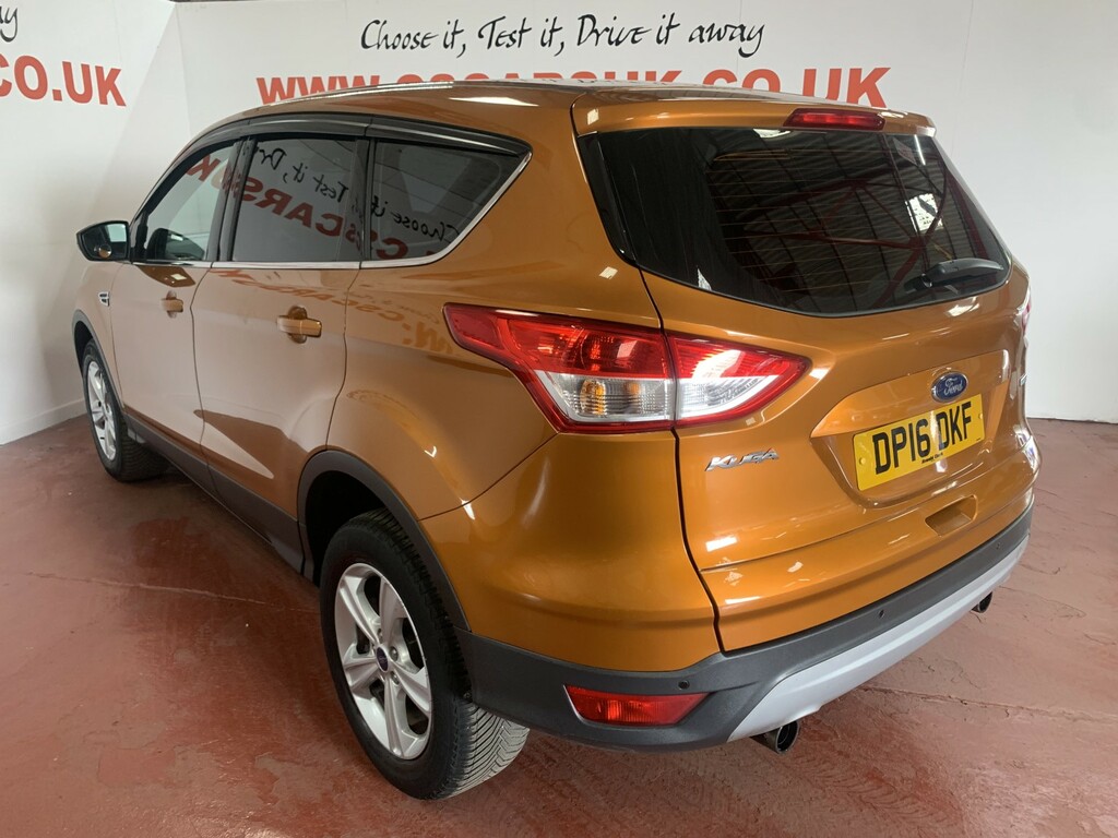 Ford Kuga 1.5 T Ecoboost Zetec Orange #4