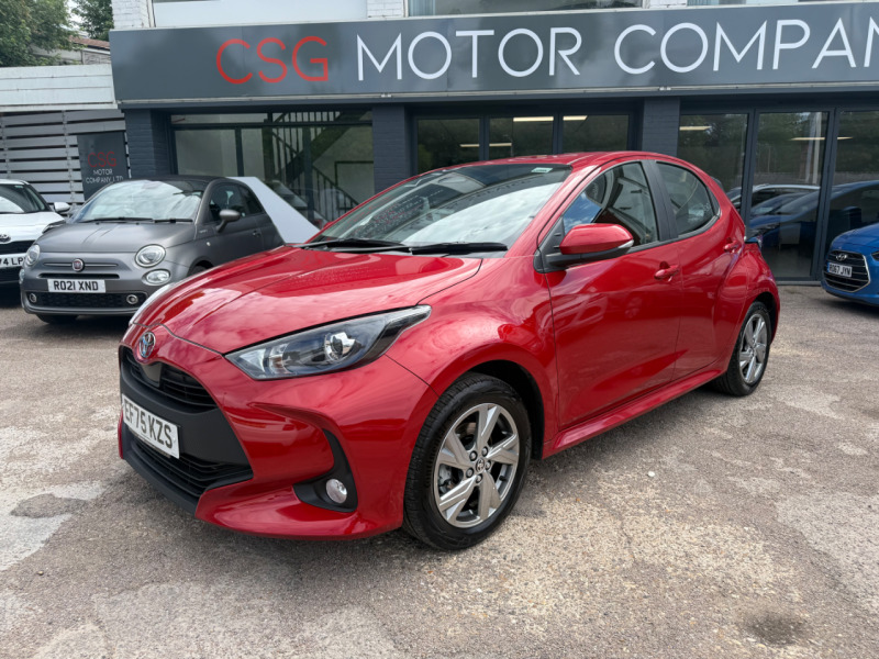 Toyota Yaris 1.5 Hybrid Icon Cvt - Apple Car Play - Rear Ca Red