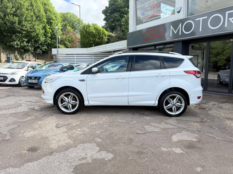 Ford Kuga 2.0 Tdci 180 Titanium X Sport Powershift BC16YBW White #3