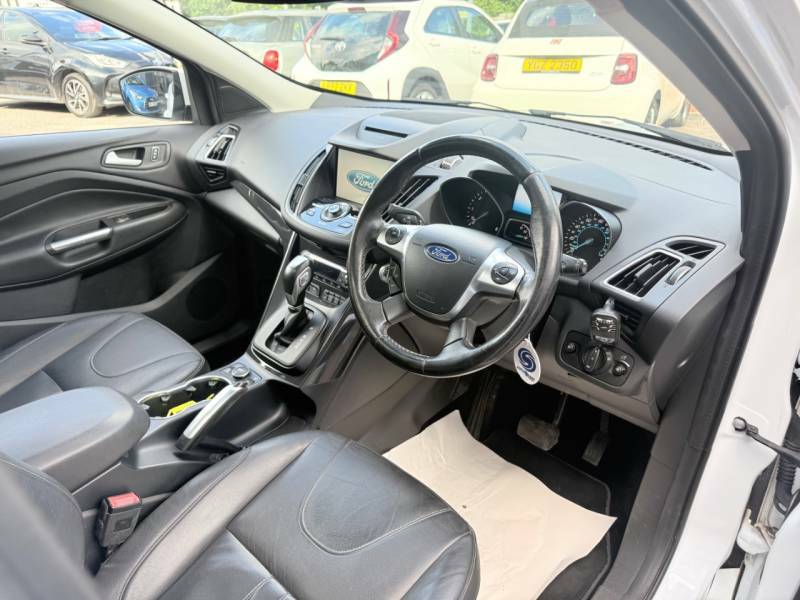 Ford Kuga 2.0 Tdci 180 Titanium X Sport Powershift BC16YBW White #2