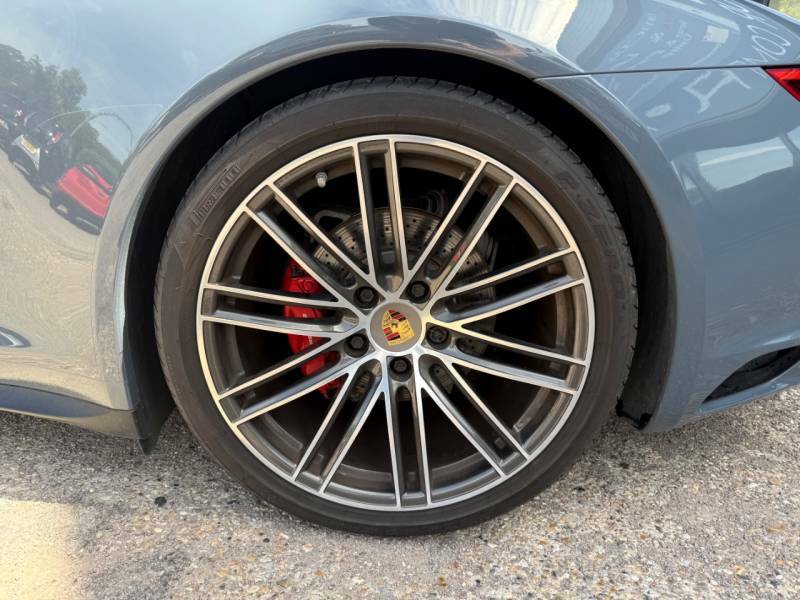 Porsche 911 S Pdk #19