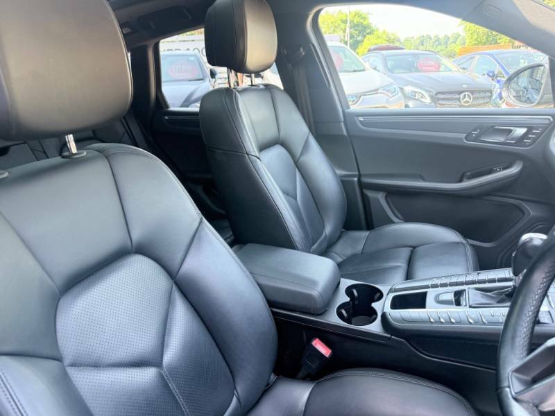 Porsche Macan Macan 2.0 Pdk - Panroof - 21 Turbo Alloys - B LV18UBZ Grey #6