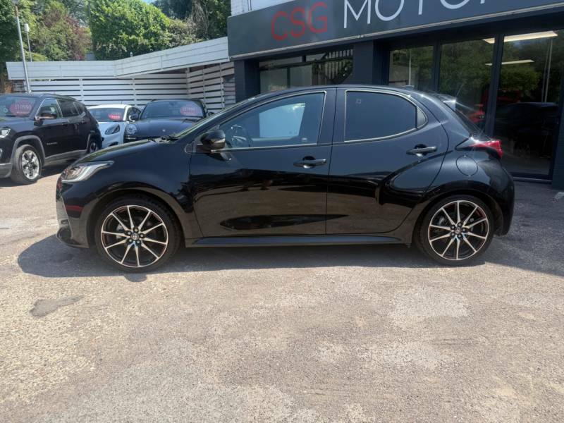 Toyota Yaris 1.5 Hybrid Gr Sport Cvt - 1 Owner - Front And OW73RCX Black #3