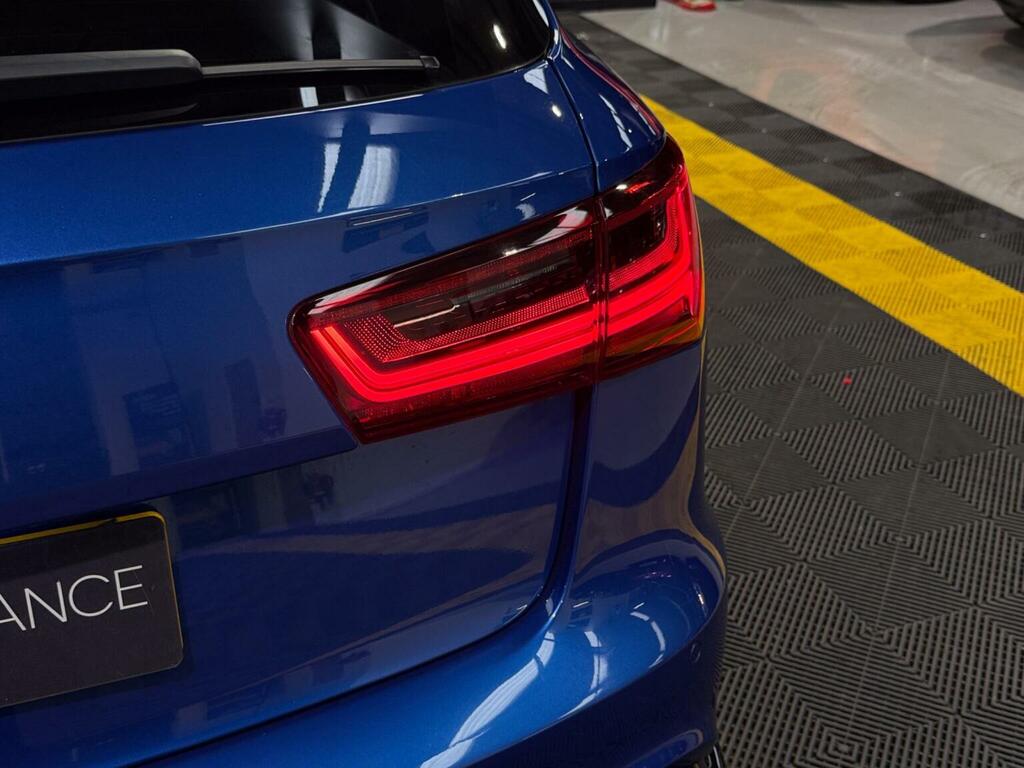Audi RS6 Avant Estate White #14
