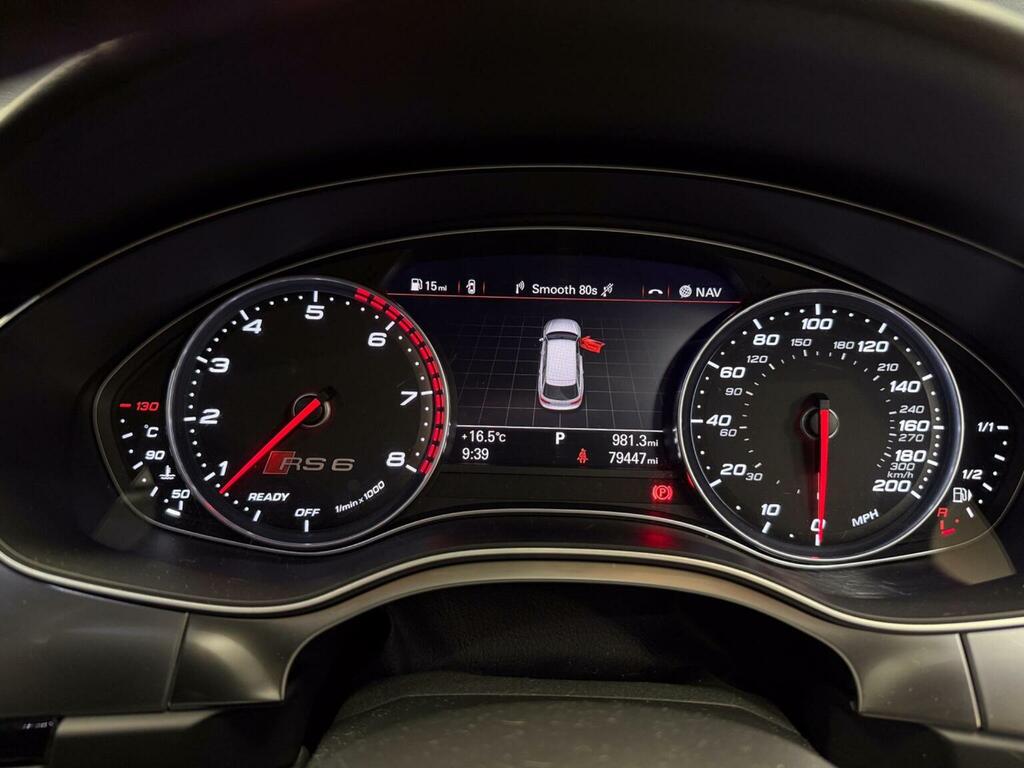 Audi RS6 Avant Estate White #32