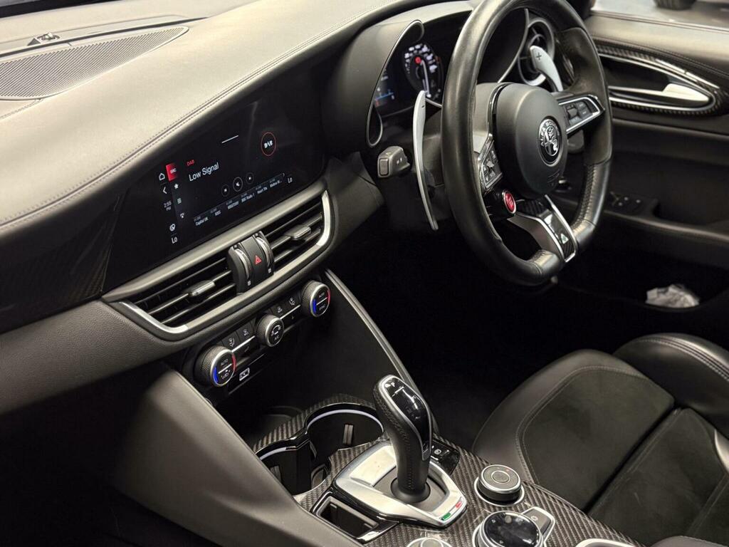 Alfa Romeo Giulia 2.2 Jtdm-2 160 Super Blue #40
