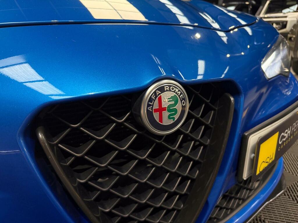 Alfa Romeo Giulia 2.2 Jtdm-2 160 Super Blue #12